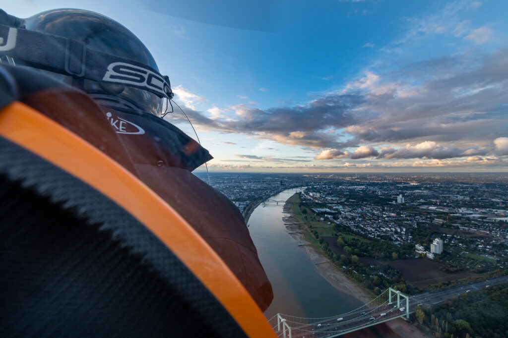 Gyrokopter über Köln